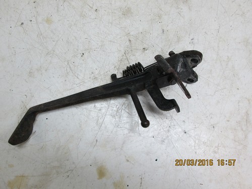 Side stand for 1995 - side,